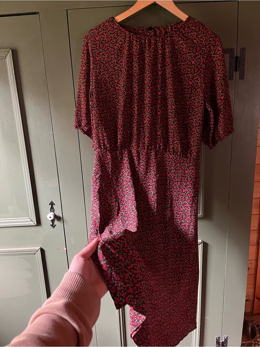 Uniqlo Burgundy Floral Midi Dress